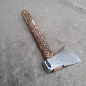 kampak bahan baja gagang kayu aren besar