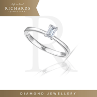 Gambar Richards Jewellery - Cincin Berlian – Classic Emerald - 266505 dari Richards Jewellery Jakarta Barat 1 Tokopedia