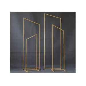 Standing besi persegi dekorasi