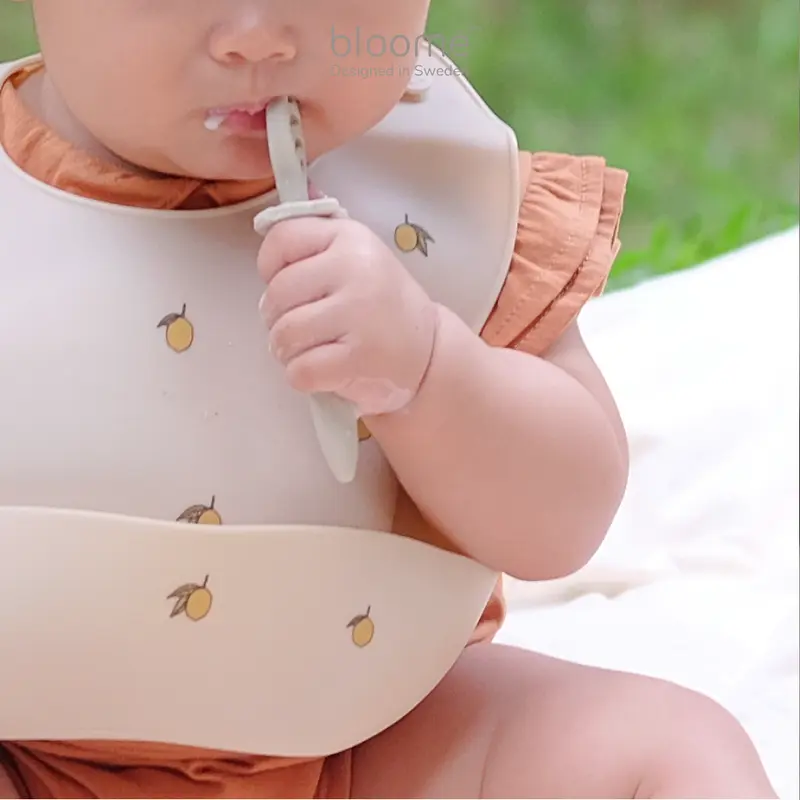 BLOOME Baby Palm Grip Training Utensils - Stage 1 Silicone Dip Spoon 4