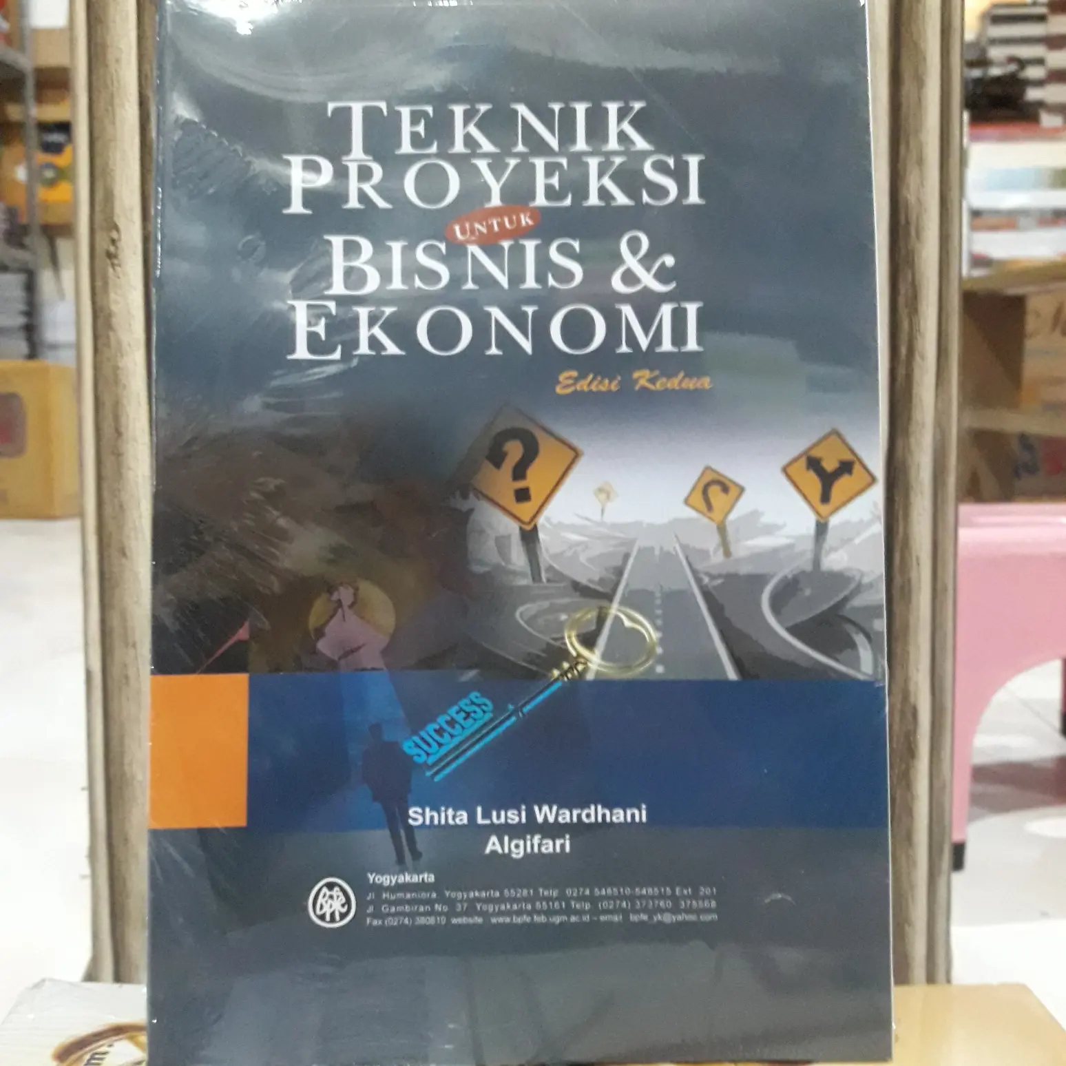 Buku Teknik Proyeksi Untuk Bisnis Dan Ekonomi