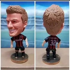 Action Figure Pemain Bola Ac Milan beckham