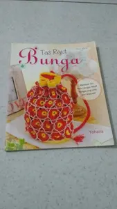 Buku Kreasi Tas Rajut Bunga