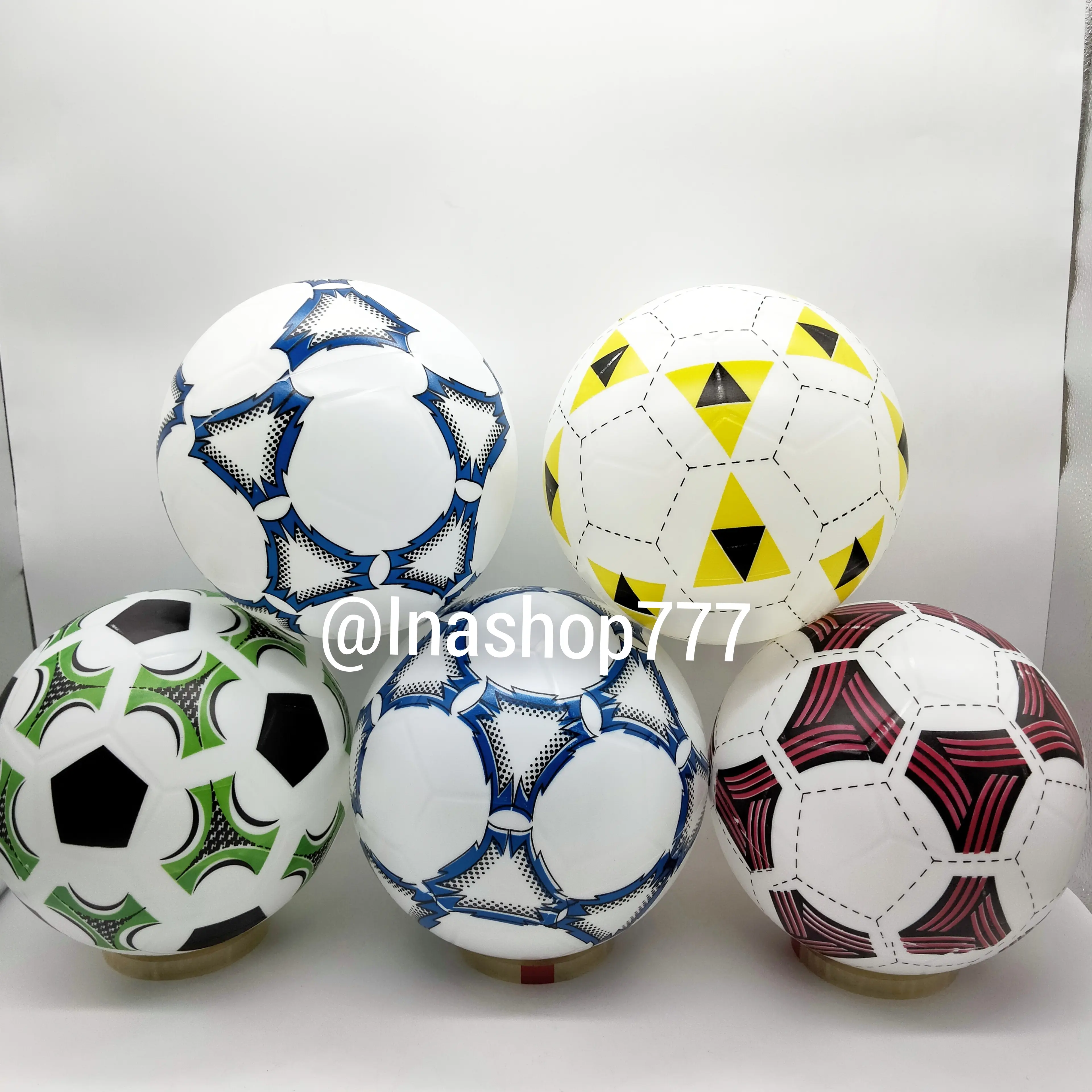 Bola Kaki Karet 150gram // bola sepak karet