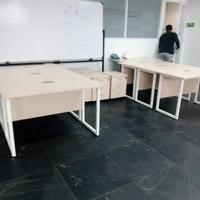 Gambar Meja kantor Euro uk.120 komplit laci dorong kaki besi warna maple dari Relasi Kantor Kab. Tangerang 2 Tokopedia