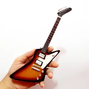 Miniatur Gitar james hetfield metallica 02