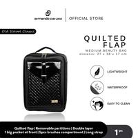 Gambar Armando Caruso 1931 Medium Beauty Bag Quilted Flap Black dari Armando Caruso_NEW Kota Administrasi Jakarta Utara 1 Tokopedia