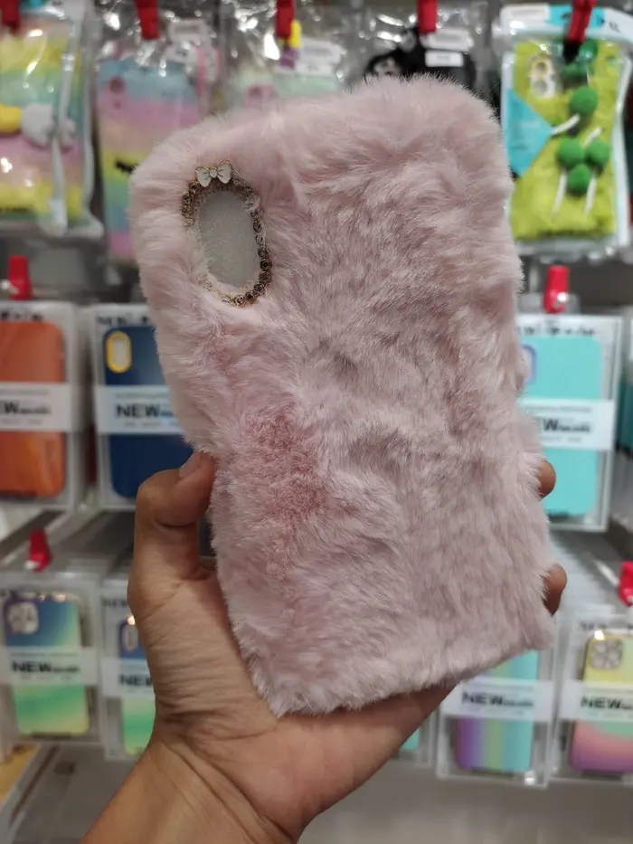 Gambar Case / Casing iPhone Bulu Lembut - Case iPhone Premium - Abu-abu, iP XR dari Gudang-HP Kota Administrasi Jakarta Pusat 5 Tokopedia