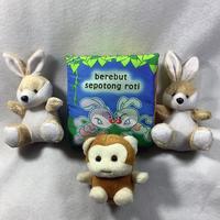 Gambar Buku Kain/Buku Bantal/Softbook: Berebut Sepotong Roti dari TokoPipo_NEW Kota Bandung 1 Tokopedia