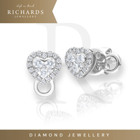 Gambar Richards Jewellery – Anting Berlian - HEART CLUSTER DIAMOND - 268479 dari Richards Jewellery Jakarta Barat 1 Tokopedia