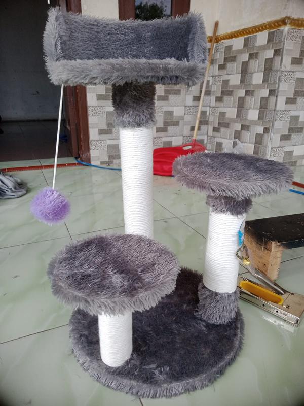 MAINAN GARUKAN KUCING 3TIANG GARUKAN CAT TREE CONDO 1