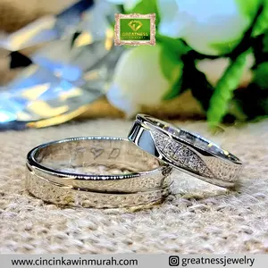 Cincin Kawin Nikah Couple Platinum J-028