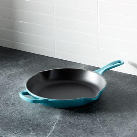 Gambar Le Creuset Skillet 26 cm Cast Iron Premium Made in France Original dari Cast iron Indonesia Kota Bandung Tokopedia
