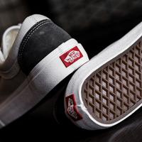 Gambar New!! VANS Style 36 retro "White / Grey" Original Sneakers dari Vans_Official_Dealer Kota Tangerang Selatan 3 Tokopedia