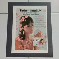 Gambar iklan warna Sabun LUX 2 potongan majalah jadul kuno lawas dari valerio collection Kota Denpasar 5 Tokopedia