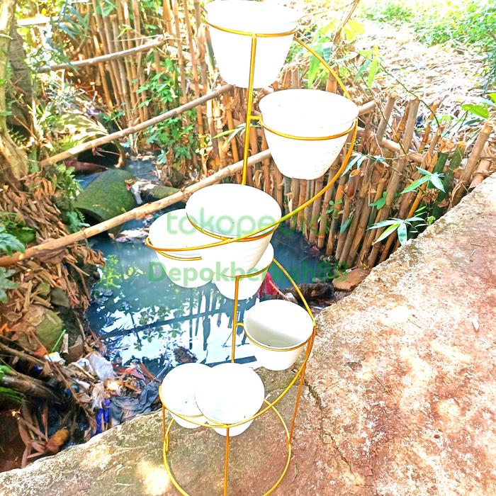 Gambar Besi 8MM/Rak Bunga Besar/Standing Pot Melingkar/Rak Susun Pot Besar dari Mikazio1987 Kota Depok Tokopedia