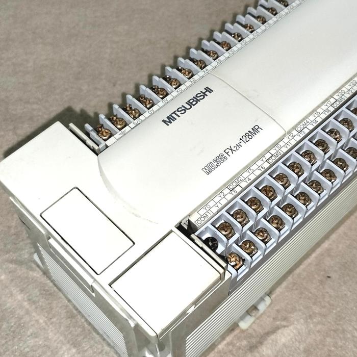 Gambar PLC Mitsubishi FX2N-128ER-ES/UL dari vikryrevi Kota Administrasi Jakarta Barat Tokopedia