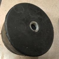 Gambar Monting 6x11 cm m16 rubber bumper karet kaki mesin 6x11 cm baut m16 dari Toko Karetaku Kota Administrasi Jakarta Barat 4 Tokopedia