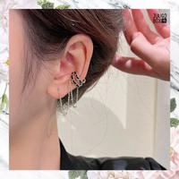 Gambar A13 - Anting Klip Jepit Ear Cuff Black Leather Kulit Korea Japan Retro dari juugobox15 Kab. Bandung 1 Tokopedia