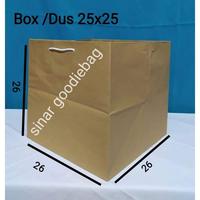 Gambar Paper Box Nasi/Snack 25 x 25 isi 12pcs kotak nasi kotak Snacktas besek dari sinar goodiebag Kota Administrasi Jakarta Barat 1 Tokopedia