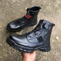 Gambar SEPATU PDL TALI PUTAR PENDEK POLANTAS POLRI APIK BAHAN KULIT SAPI ASLI dari Sepatu Pdl Kulit Kab. Bandung 4 Tokopedia