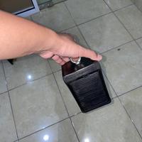Gambar Wheel Chock 0.8 Kg / Pengganjal Roda 16 x 9 x 9 cm dari Tonata Indonesia Kab. Tangerang 5 Tokopedia