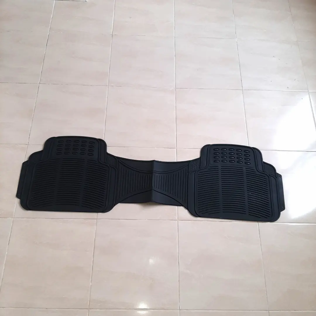 Karpet Tengah Mobil karpet baris ke 2 dan ke 3 Karet Tebal Universal 137x42cm - Cocok Untuk Semua Tipe Mobil - Car