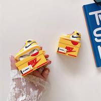 Gambar Airpods Case Nike Air Jordan 1 Retro High Gen 1 2 3 PRO Soft Silicone - Kuning, Airpods Gen 1/2 dari Arceantics Kota Tangerang 3 Tokopedia