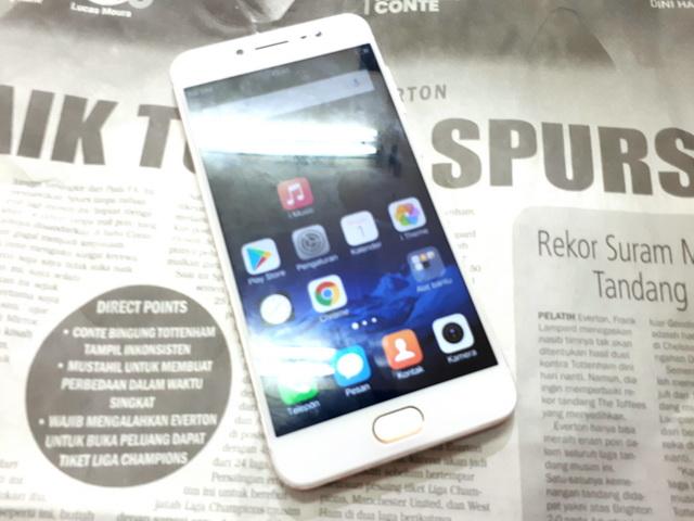 Gambar Hape Seken VIVO X7 4G LTE RAM 4/64 Fingerprint Baterai 3000mAh Normal dari CNC phoneshop Kota Administrasi Jakarta Pusat Tokopedia