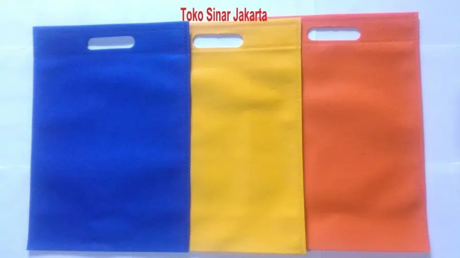 Tas Kain Oval / Goodie Bag / Spunbond 25 x 35