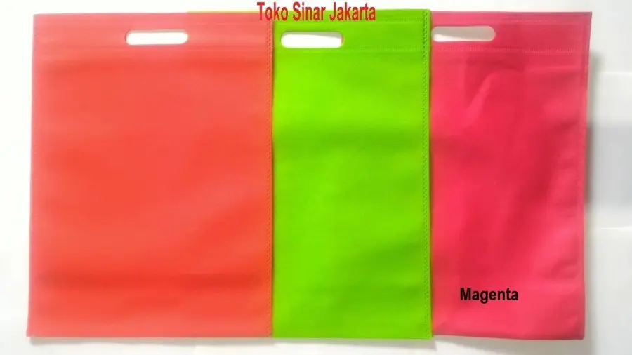 Tas Kain Oval / Goodie Bag / Spunbond 30 x 40