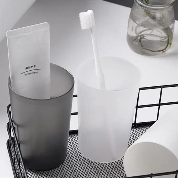 YH CANGKIR PLASTIK CUP TRANSPARAN / AESTHETIC TOOTBRUSH CUP