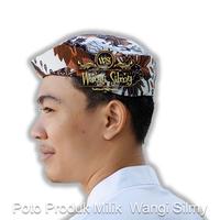 Gambar Iket Blangkon Kraman Pangeran Cakrabuwana Cirebon Blangkon Abdi Dalem dari Wangi Silmy Kab. Cirebon 4 Tokopedia