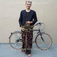 Gambar Sarung Batik Cirebon Motif Kangkung Hitam dari Wangi Silmy Kab. Cirebon 5 Tokopedia