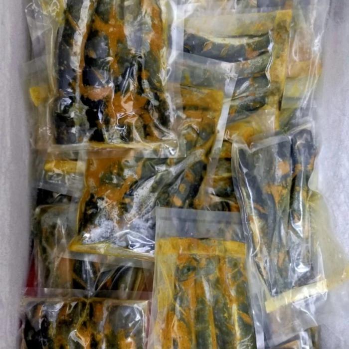 Gambar Lele Bumbu Kuning Siap Goreng Frozen dari R2 Kitchen Jakarta Timur Tokopedia