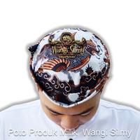 Gambar Iket Blangkon Kraman Pangeran Cakrabuwana Cirebon Blangkon Abdi Dalem dari Wangi Silmy Kab. Cirebon 3 Tokopedia