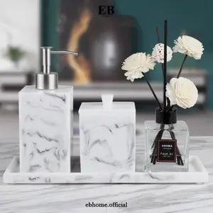 Perlengkapan Kamar Mandi Set Keramik Motif Marmer Mewah / Luxury Marble Bathroom  106/3-4