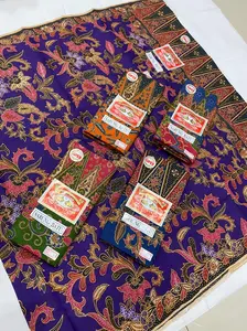 Sarung Batik Wanita 2 Kelinci Kelir