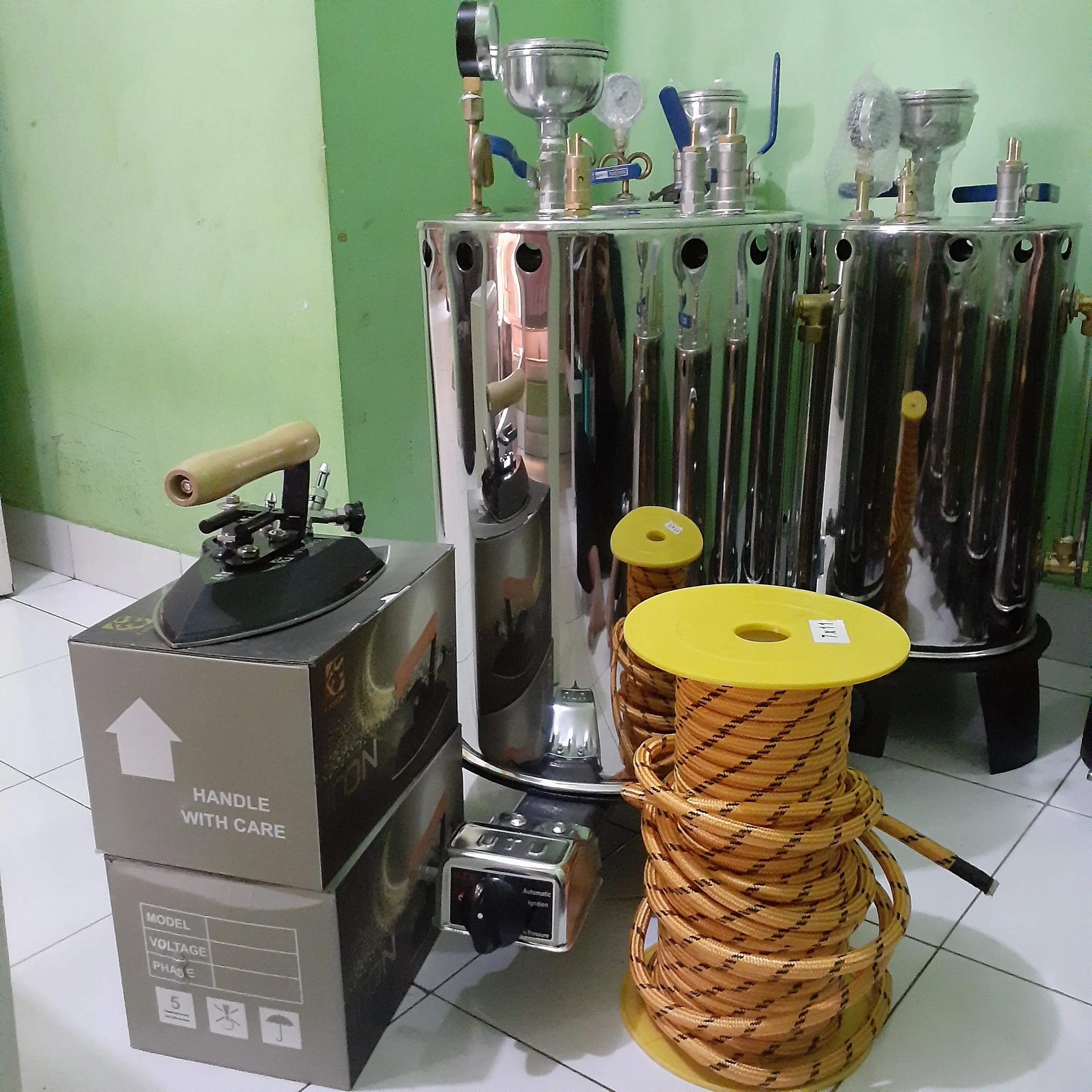 Setrika Uap Boiler 15liter 2kepala setrika