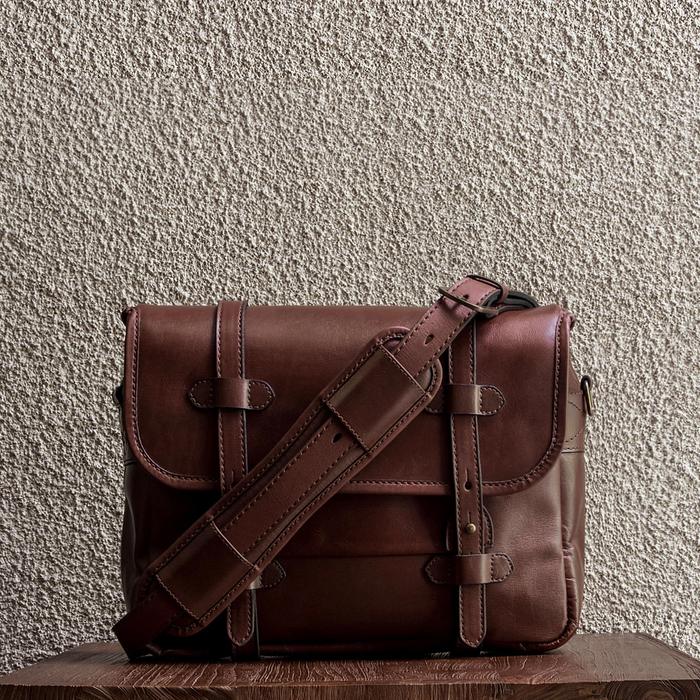 Gambar R.F. 13 Terra Messenger Bag dari Letsdothis Indonesia Kota Depok Tokopedia