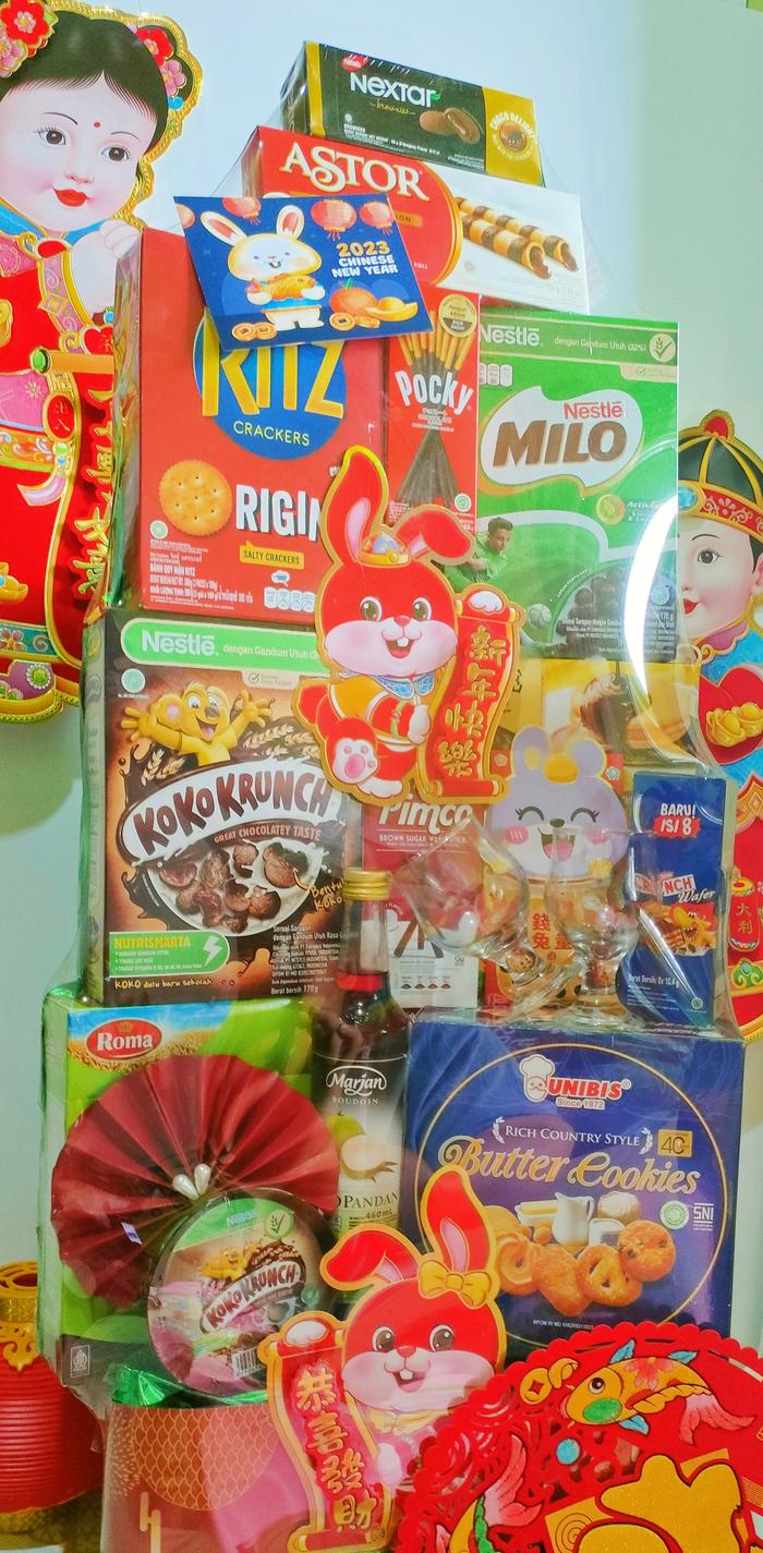 Jual CNY Gift | CNY Hampers | Parcel Imlek Pekanbaru - Imlek 8 - Kota ...