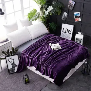 Selimut Bulu Polos Uk 150x200 cm Warna Purple Ungu Tua