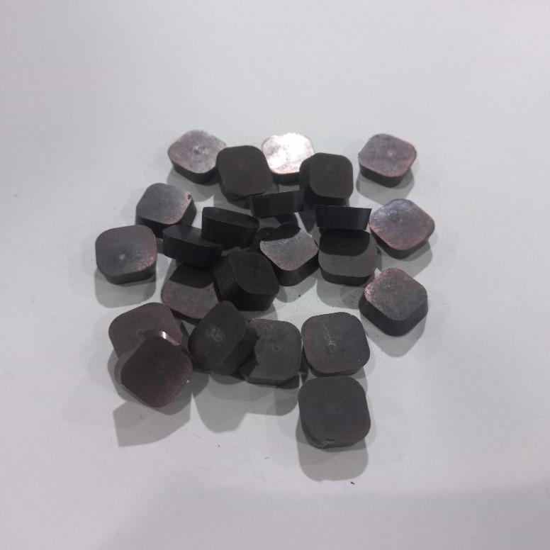 Insert Kotak SPKN 12 04 Pahat Milling Rapet Mata Mulus — Varian CERMET — foto asli 4