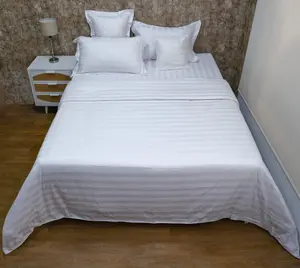 Duvet cover Hotel Bahan Dobby Salur