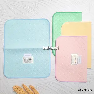 Perlak Menyusui dan Gendong Friendly Uk 44X33Cm dan 33X22Cm