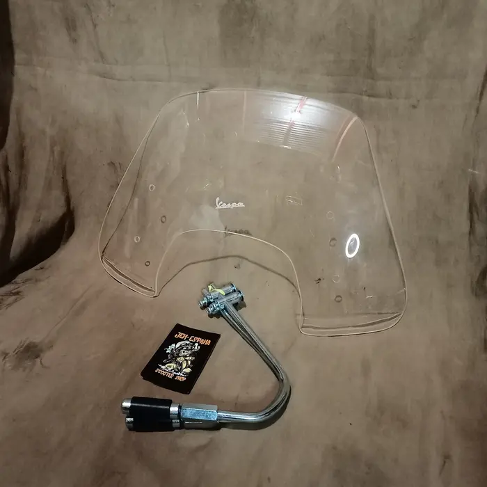 Gambar flyscreen vespa sprint.. winshield aksesoris vespa sprint.. dari Jen espana Kota Bandung 4 Tokopedia