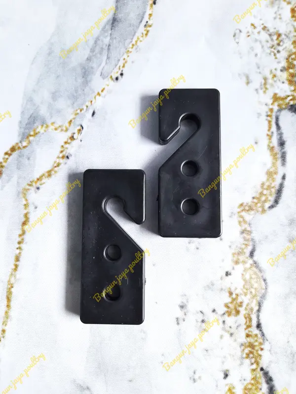 ADJUSTER PLATE / PENGIKAT TALI PAKAN / ADJUSTER HITAM / ALAT TERNAK 2