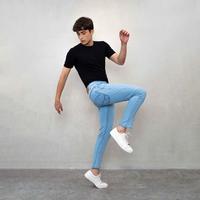 Gambar celana jeans BIRU NAVY skinny slimfit panjang pria / 27-32 /Braga dari Toko serba 80 Kota Surabaya 3 Tokopedia