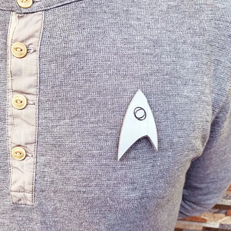 Star Trek Discovery Magnetic Badge 2