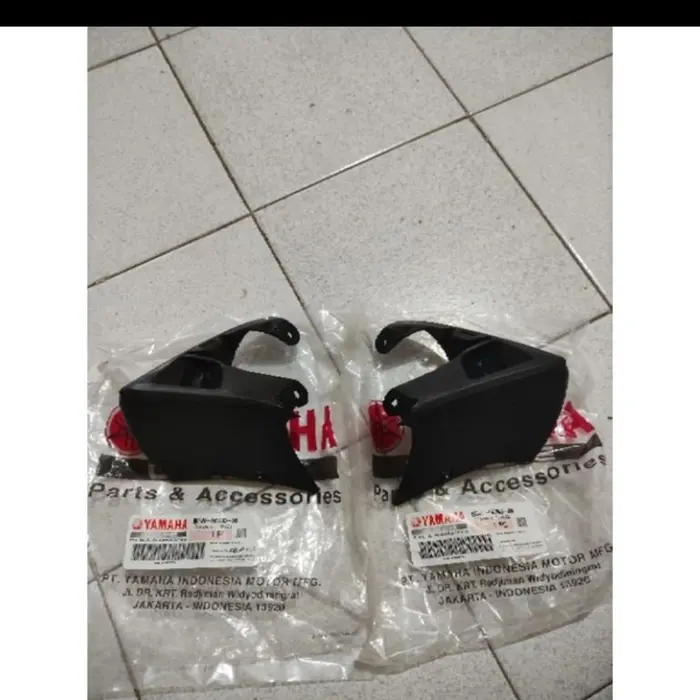 Gambar Cover Headlight SIRIP dalam sayap kecil mio Gear 125 Kanan Ori B3W-F83 dari NovelyaMotor Kota Bekasi 5 Tokopedia